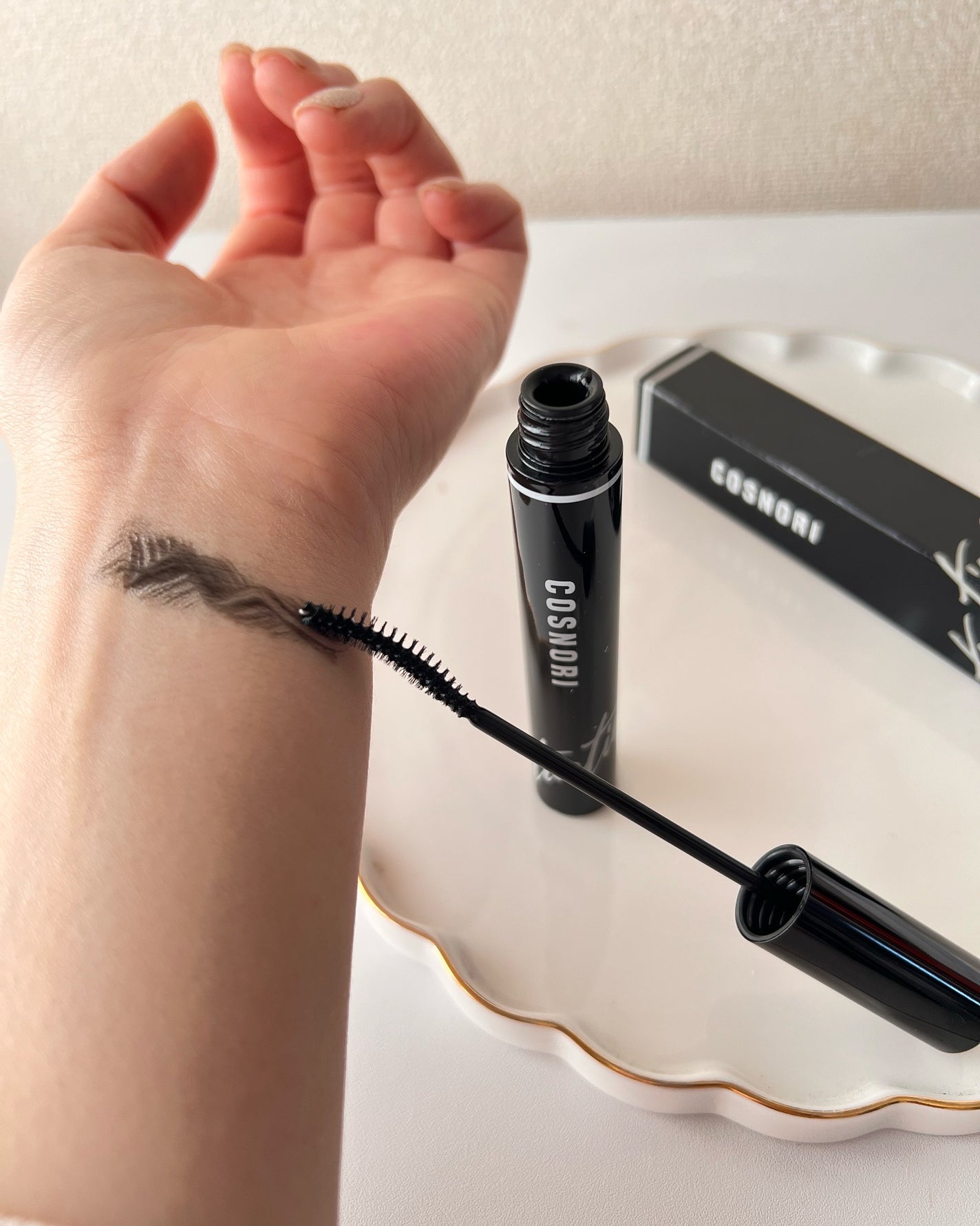ロングアクティブアイラッシュセラム/COSNORI/まつげ美容液を使ったクチコミ(3枚目)