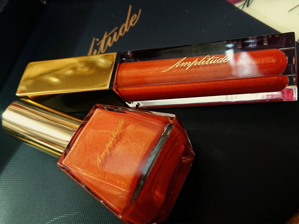 コンスピキュアス リップグロス/Amplitude/リップグロスを使ったクチコミ(4枚目)