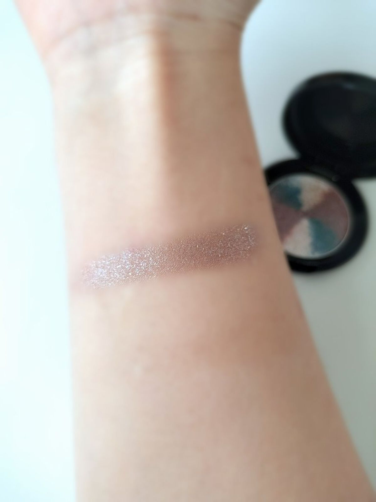 KATE 魂コレクション レアマーブルカラー EX-2 パープル × ホワイト系カラー/KATE/アイシャドウパレットを使ったクチコミ（2枚目）