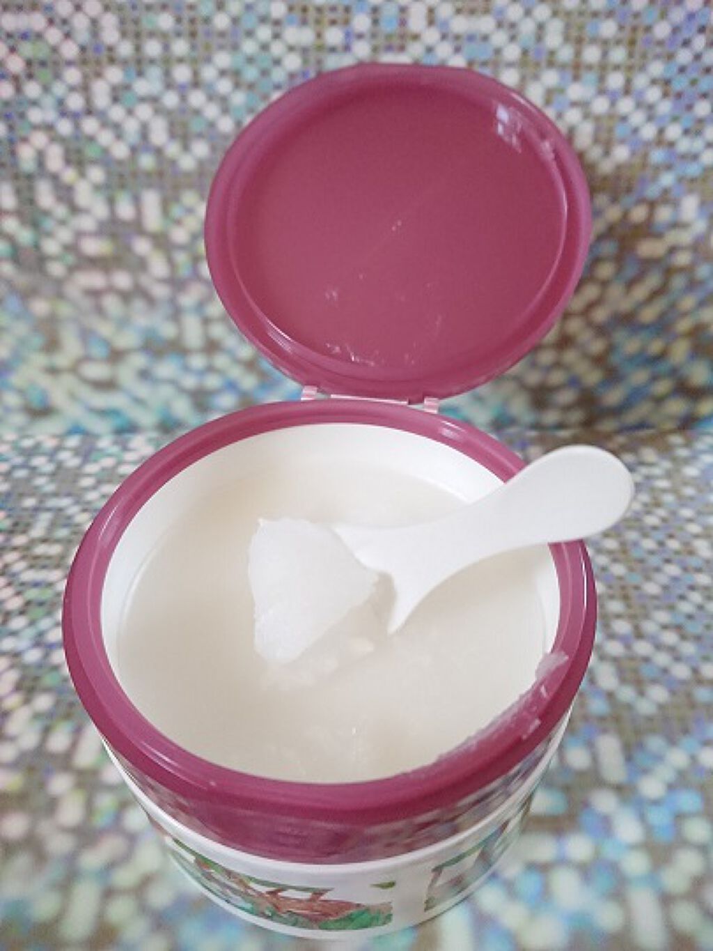 ロゼット 夢みるバーム 白泥リフトモイスチャーのクチコミ「白泥クレイ＆オイル＆酵素inのクレンジングバーム。
肌に乗せるととろ～っと溶けて肌の上でスル.....」（3枚目）