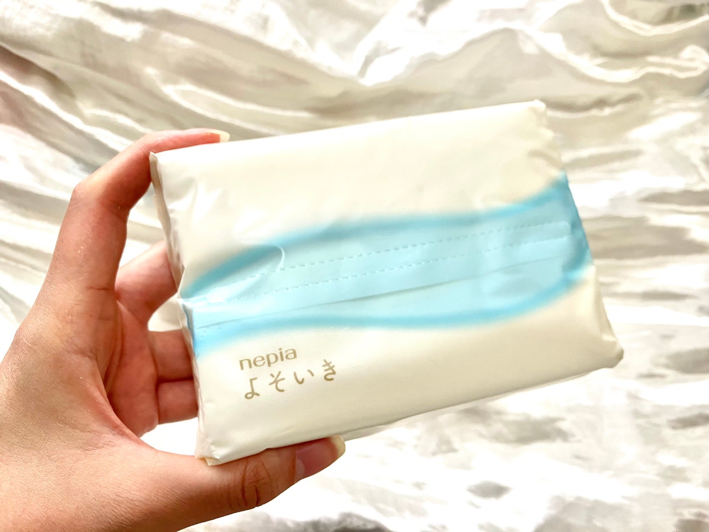 よそいき保湿ティシュ/ネピア/ティッシュを使ったクチコミ(3枚目)