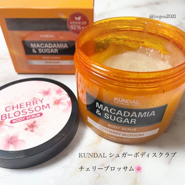 KUNDAL シュガーボディスクラブ チェリーブロッサムのクチコミ「◎KUNDAL シュガーボディスクラブ550g チェリーブロッサム🌸

暖かくなってきたので、.....」（1枚目）