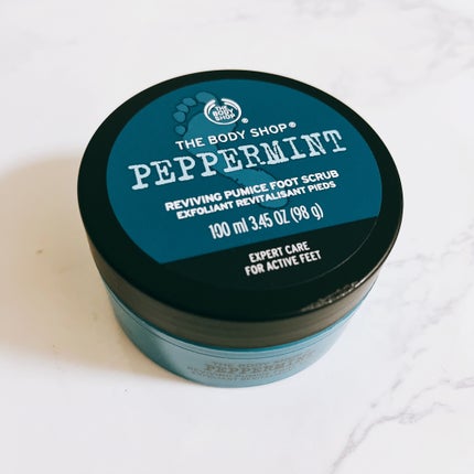 THE BODY SHOP ペパーミント スムージング パミス フットスクラブのクチコミ「THE BODY SHOP『ペパーミント スムージング パミス フットスクラブ』
最近カカト.....」(1枚目)