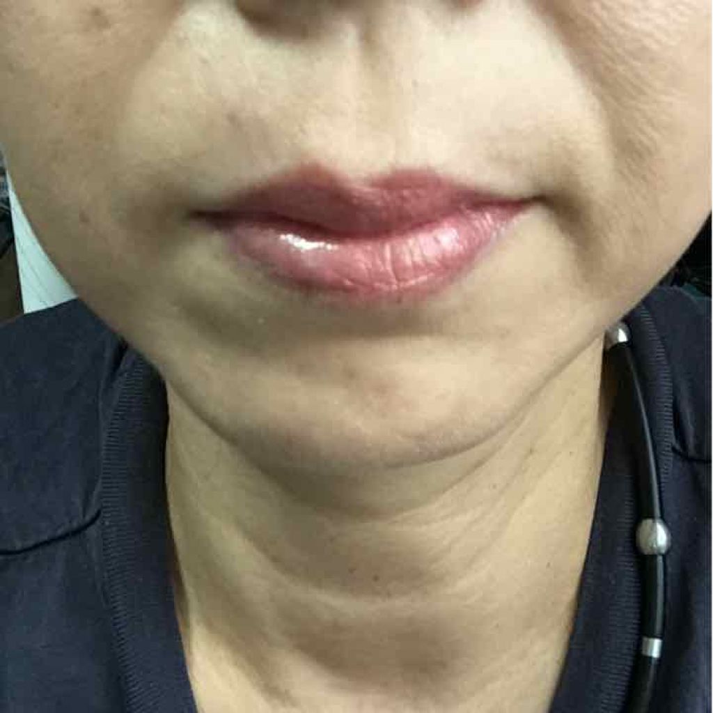 リップスティック(旧)/NARS/口紅を使ったクチコミ（3枚目）