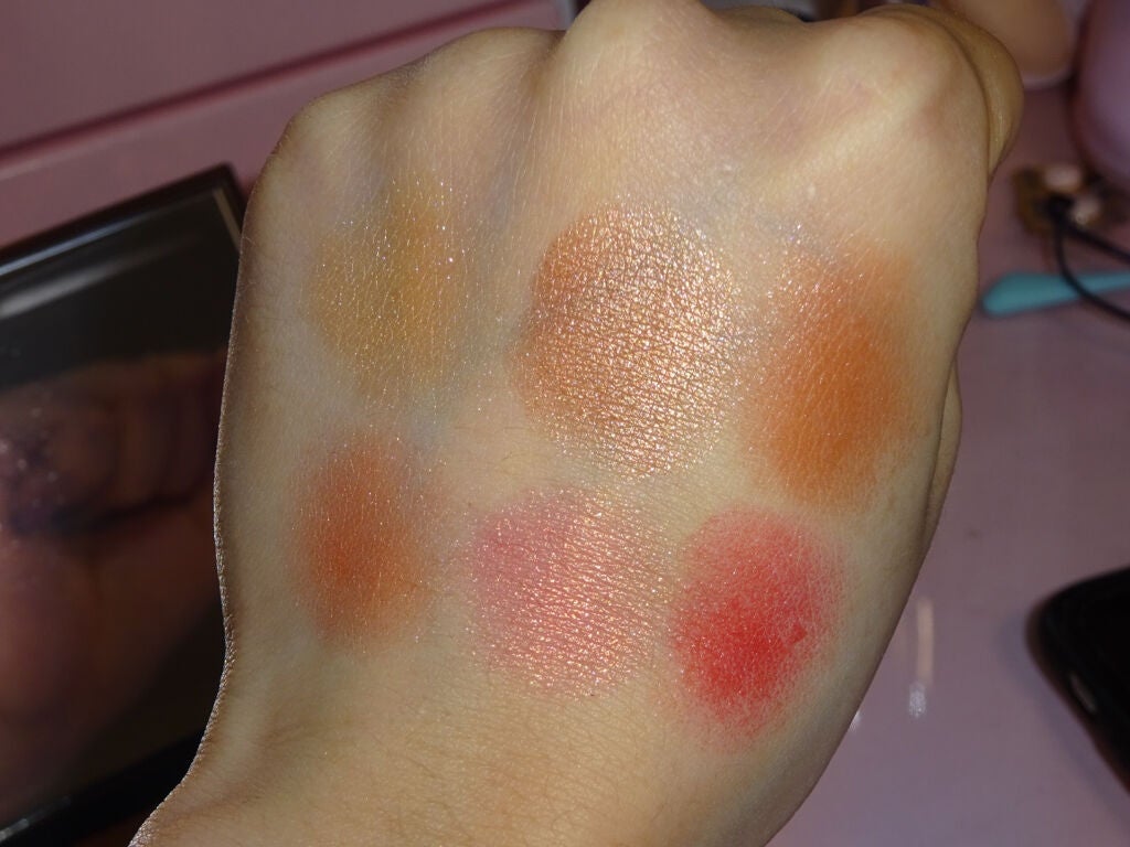 オーガズム オン ザ ビーチ チークパレット/NARS/パウダーチークを使ったクチコミ(5枚目)