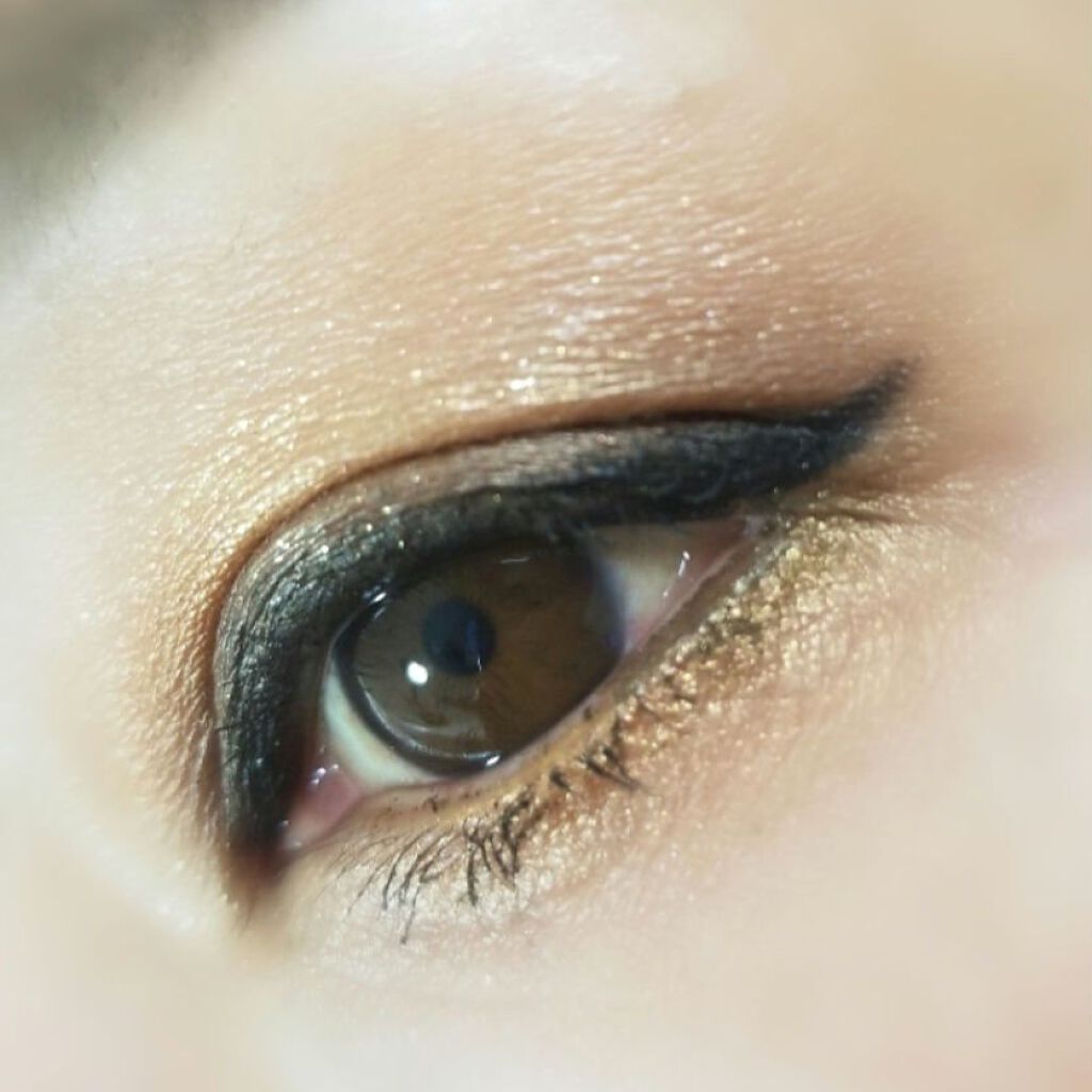 NAKED Honey/アーバンディケイ/アイシャドウパレットを使ったクチコミ（2枚目）