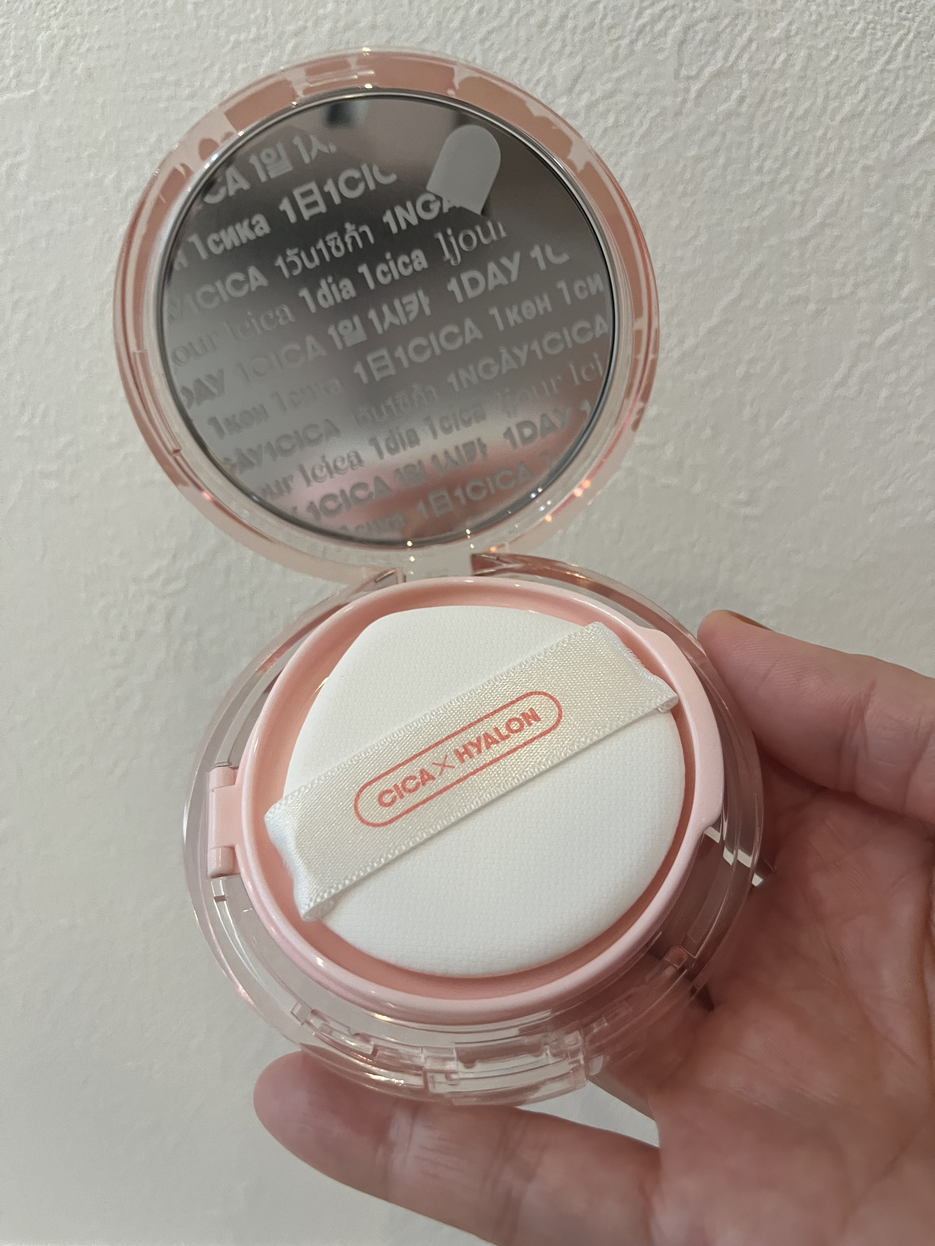 CICA エアリーフィットカバークッション/VT/クッションファンデーションを使ったクチコミ（2枚目）