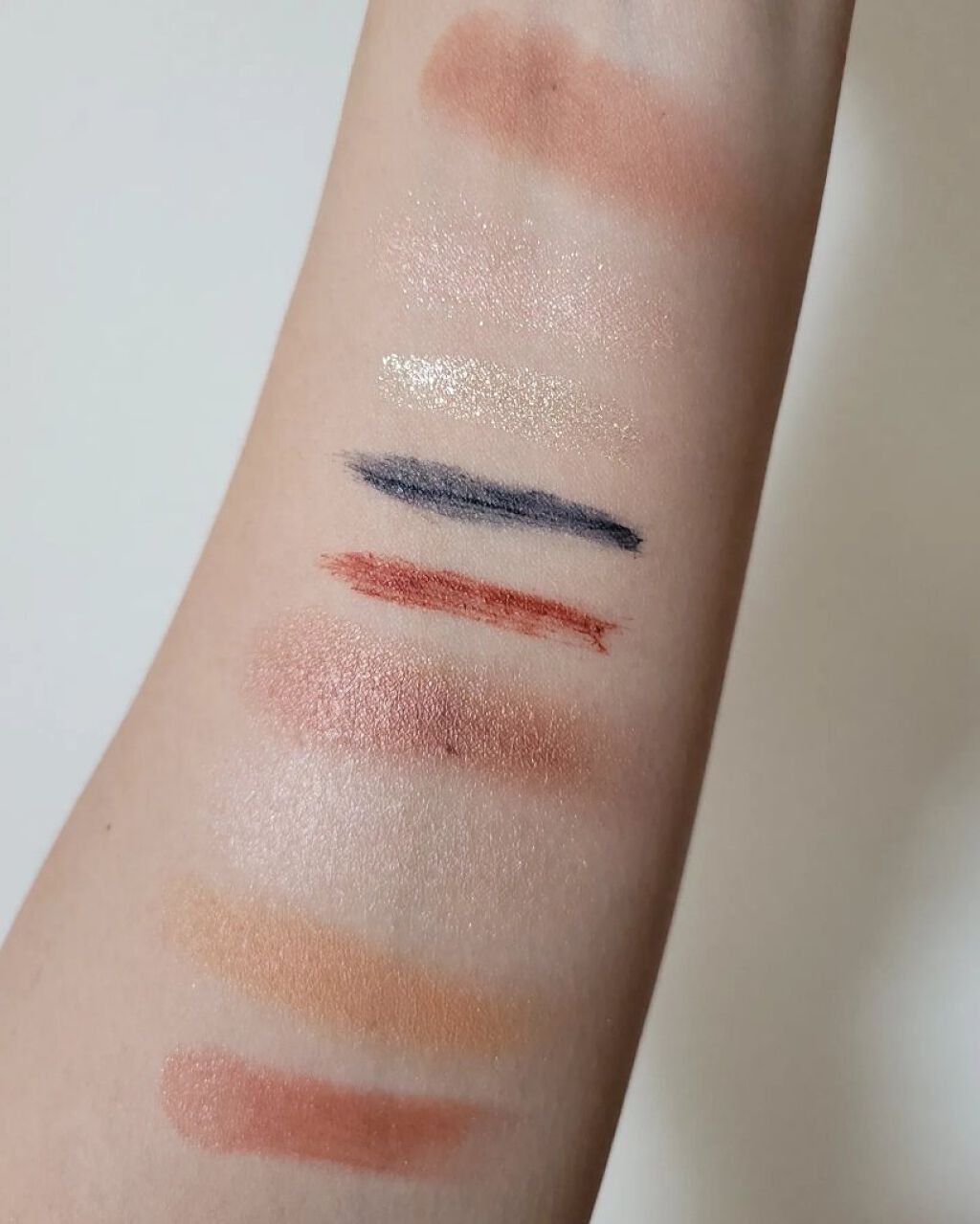 THREE シマリング グロー デュオ/THREE/クリームハイライトを使ったクチコミ（3枚目）