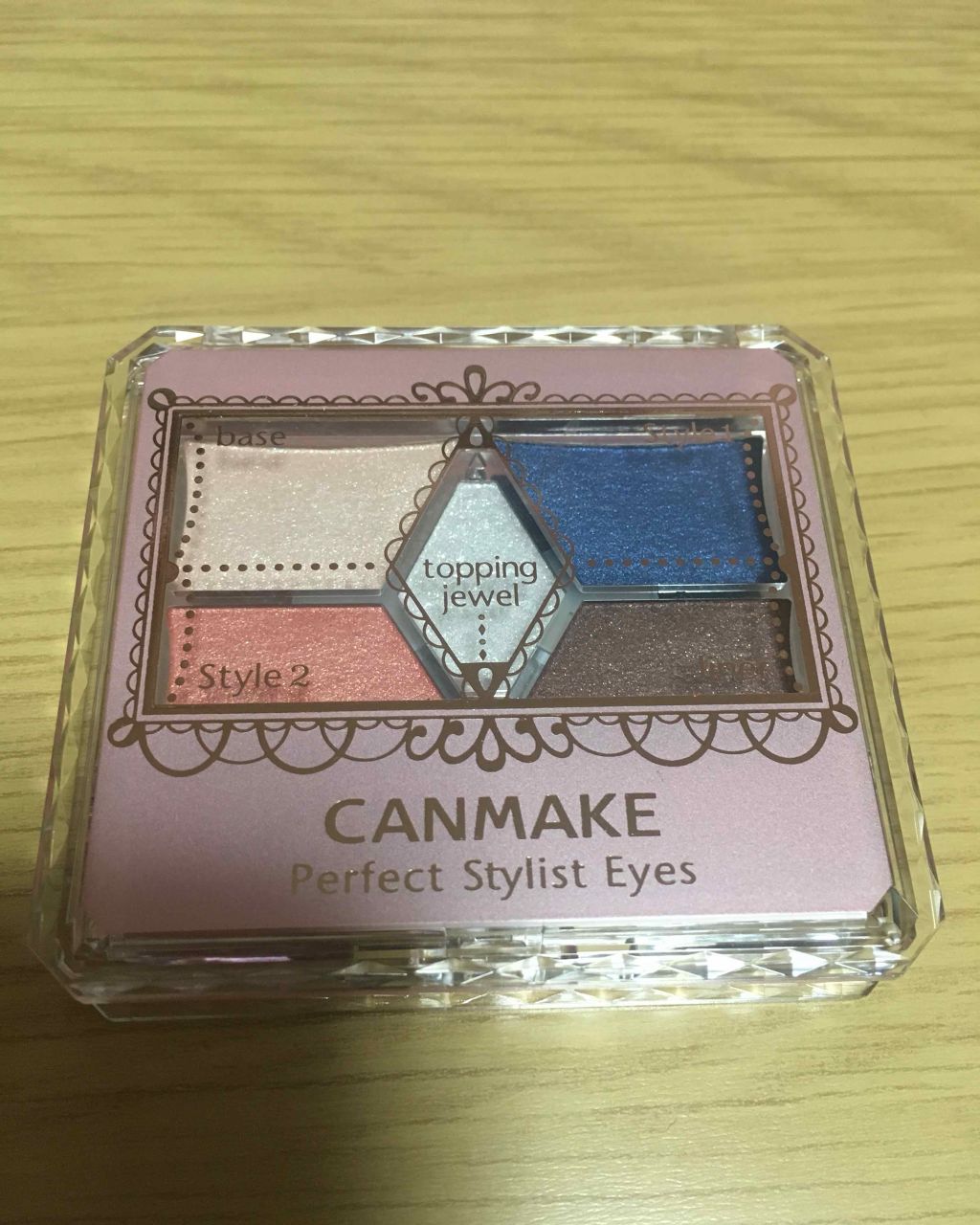 【旧品】パーフェクトスタイリストアイズ/キャンメイク/アイシャドウパレットを使ったクチコミ（1枚目）