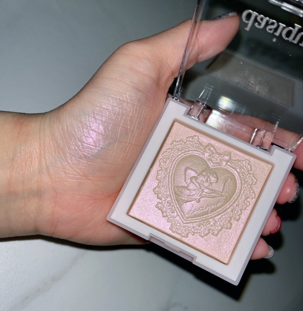 それゆけわかまるちゃん on LIPS 「♡♡👼dasique新作ハイライト👼♡♡天使のパケが可愛いツヤ..」(2枚目)