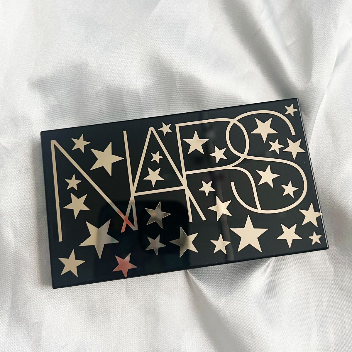 スターゲイズ アイシャドーパレット/NARS/アイシャドウパレットを使ったクチコミ（2枚目）