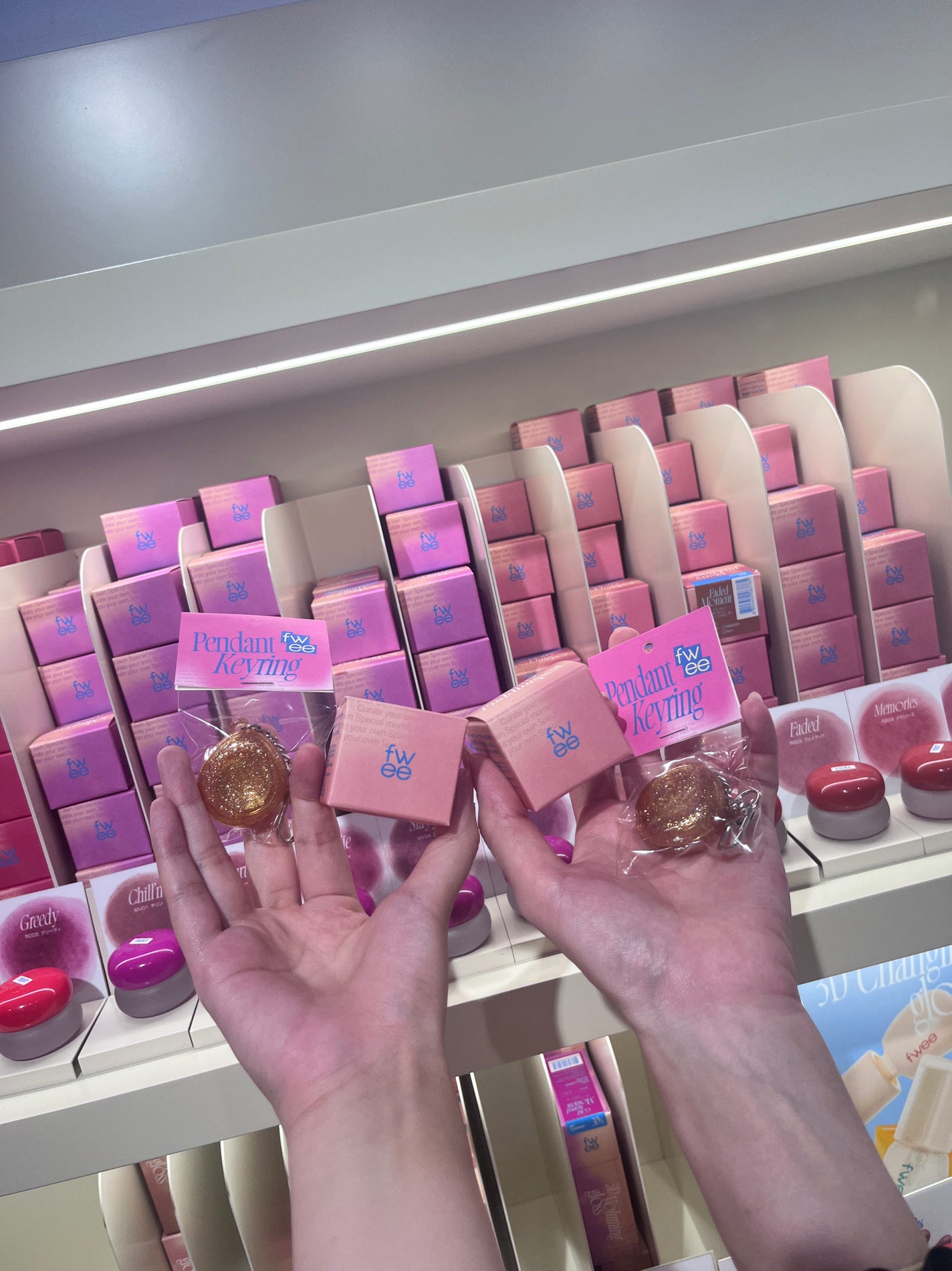 うぇるかま on LIPS 「___fweeアジトレポ〜店舗編〜ソンスにあったfweeが東京..」(10枚目)