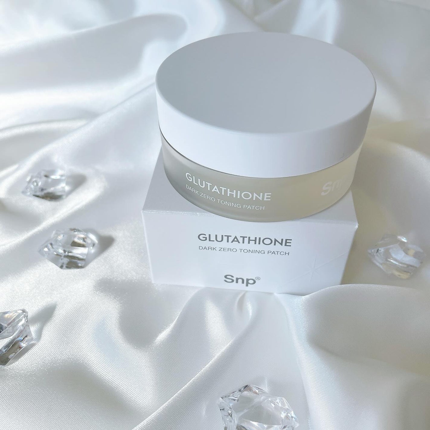 グルタチオンダークゼロトーニングパッチ/SNP/アイケア・アイクリームを使ったクチコミ(2枚目)