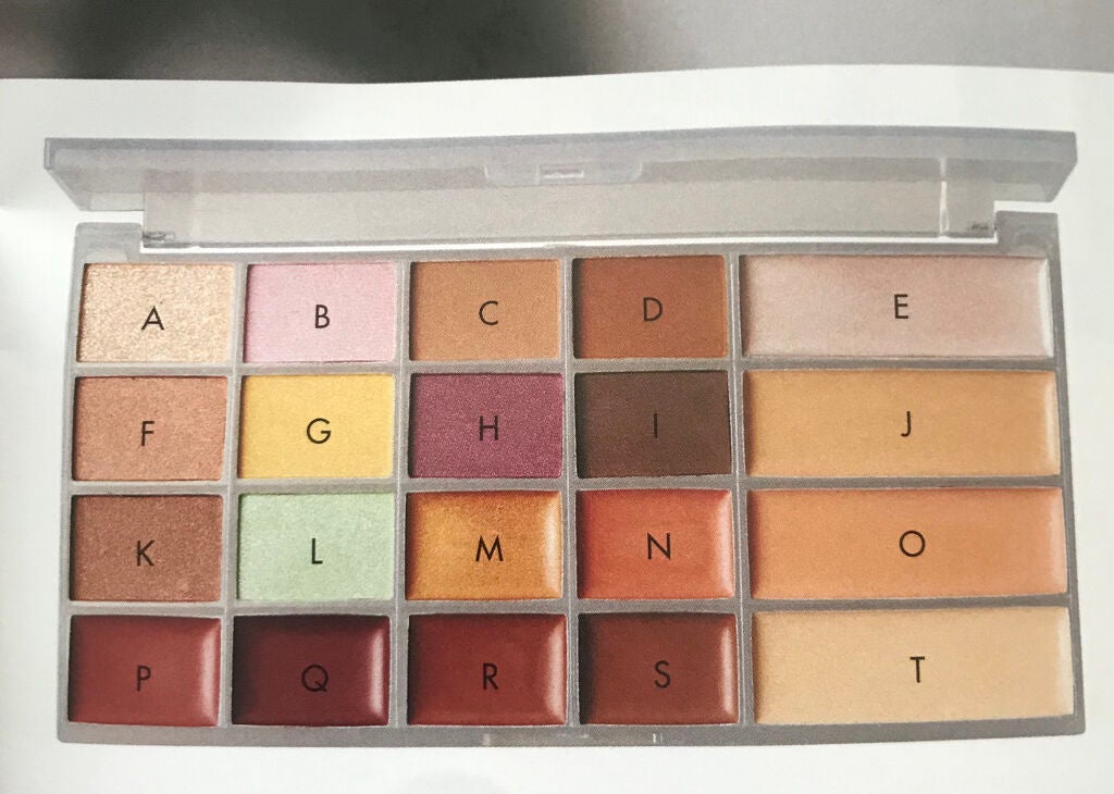 ほどほどママ見習い on LIPS 「やってみたかった多色パレットレビュ〜🥳🥕🥕※きもポイント盛り沢..」(2枚目)