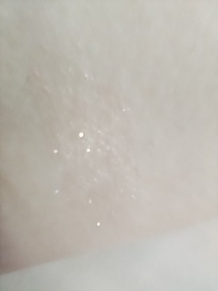 プラチナム 顔色アップ エッセンスルージュ/エルシア/口紅を使ったクチコミ(4枚目)