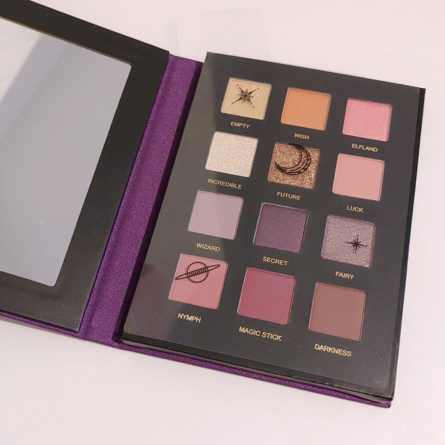 星空12色アイシャドウパレット/VCND/アイシャドウパレットを使ったクチコミ(2枚目)