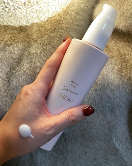 MUKII THE serum ボディークリーム ボディセラム200ml MUKII THE serum ボディークリーム ボディセラム200ml 通常販売