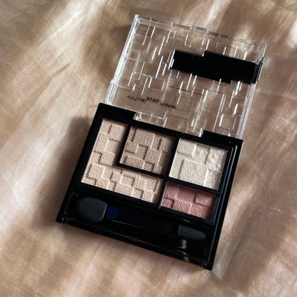 バーチャルアイズメイカー/KATE/アイシャドウパレットを使ったクチコミ(3枚目)