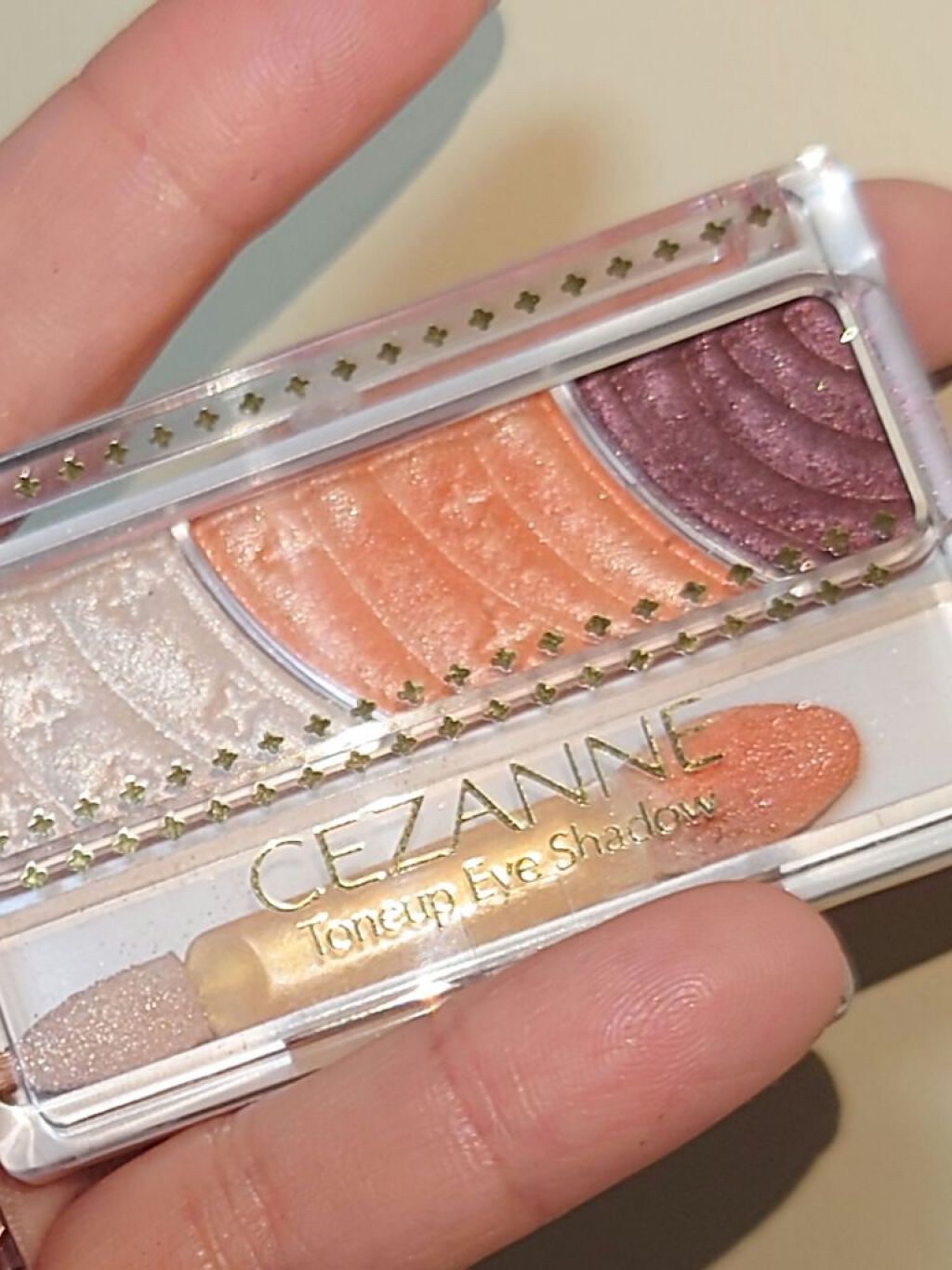 トーンアップアイシャドウ/CEZANNE/アイシャドウパレットを使ったクチコミ（1枚目）