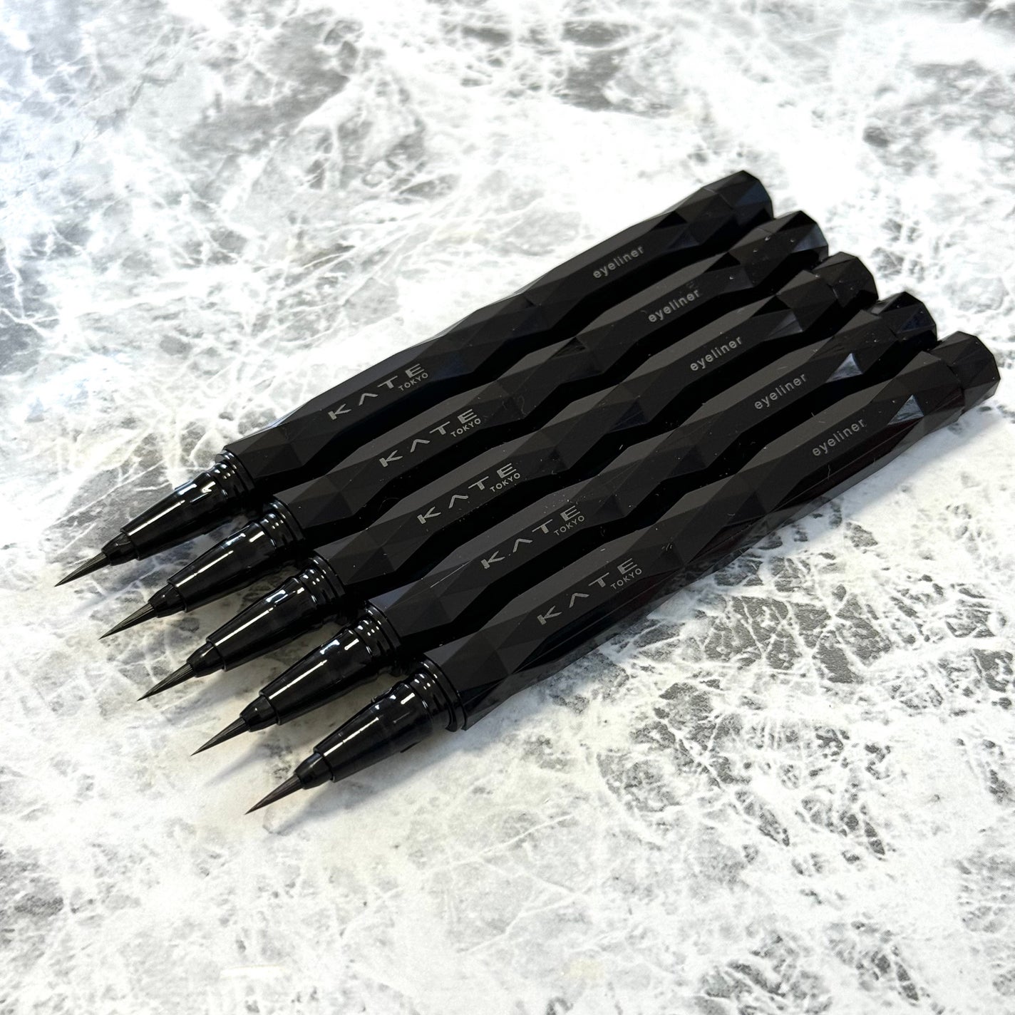 スーパーシャープライナーEX4.0/KATE/リキッドアイライナーを使ったクチコミ(8枚目)