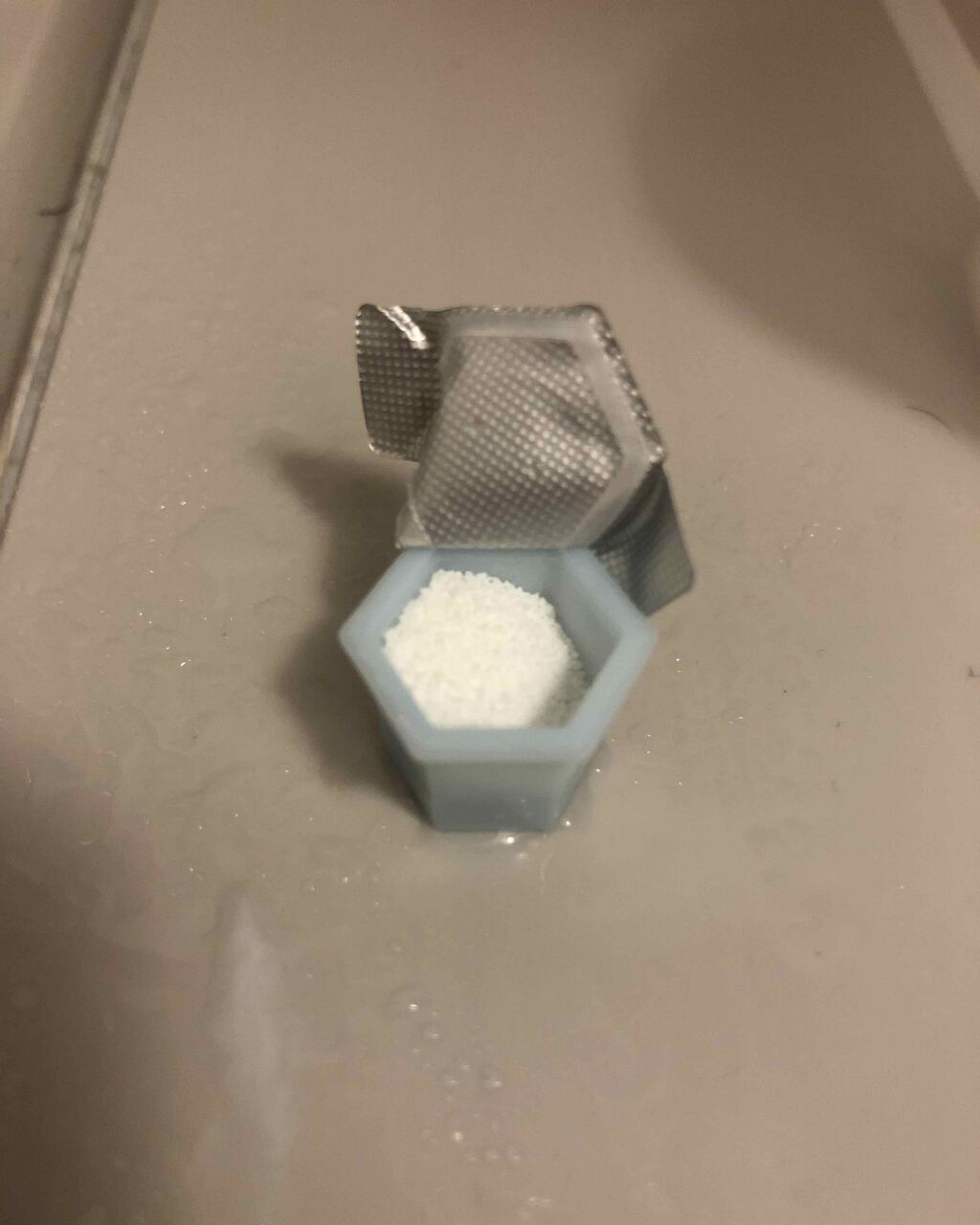 Risa on LIPS 「ここ最近で買ったもの✨お気に入りはキャンメイクのBBファンデ!..」(2枚目)