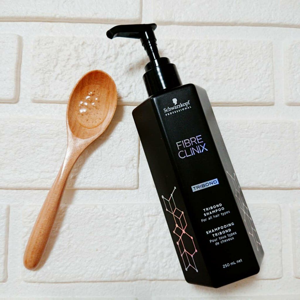 ファイバークリニクストライボンドシャンプー/シュワルツコフ プロフェッショナル/サロンシャンプーを使ったクチコミ(2枚目)