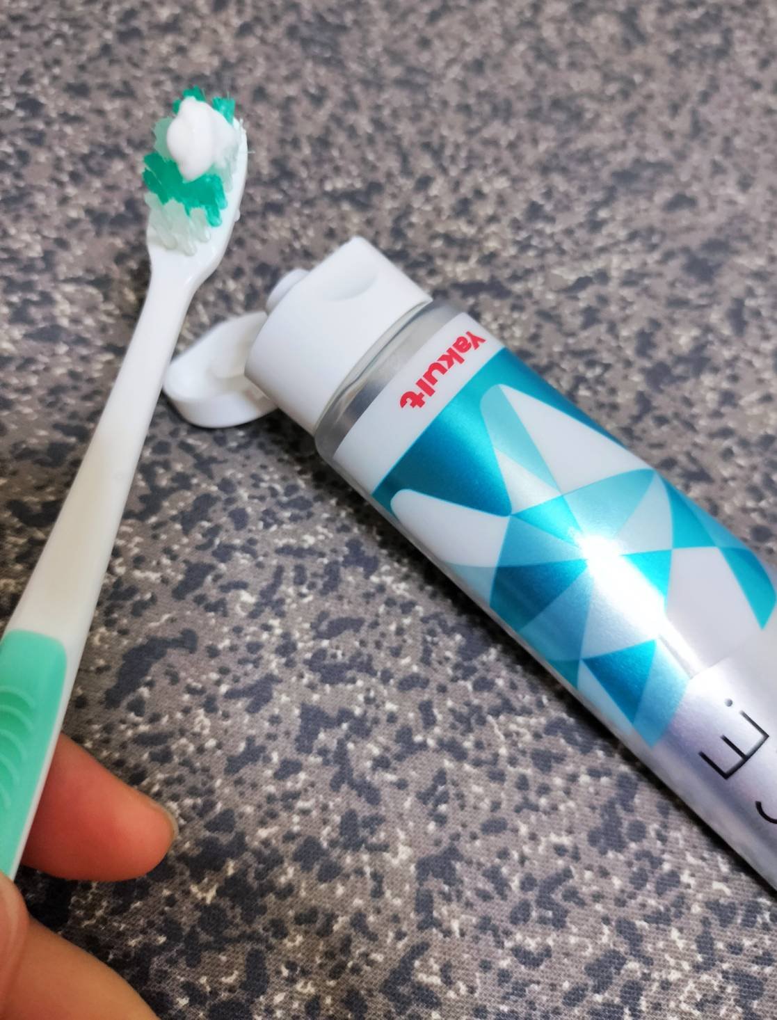 ヤクルト 薬用アパコート S.E.＜ナノテクノロジー＞/ヤクルト ビューティエンス/歯磨き粉を使ったクチコミ（2枚目）