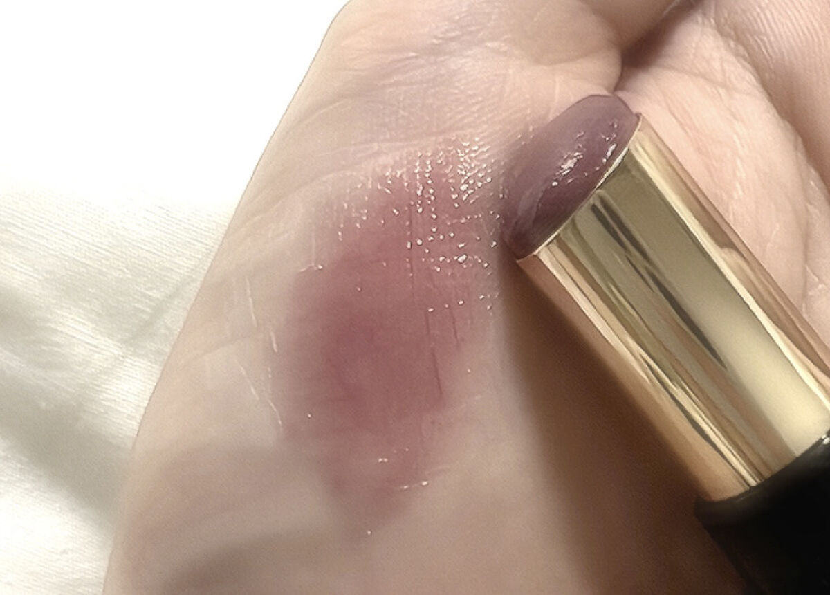 レブロン スーパー ラストラス グラス シャイン リップスティック/REVLON/口紅を使ったクチコミ（2枚目）