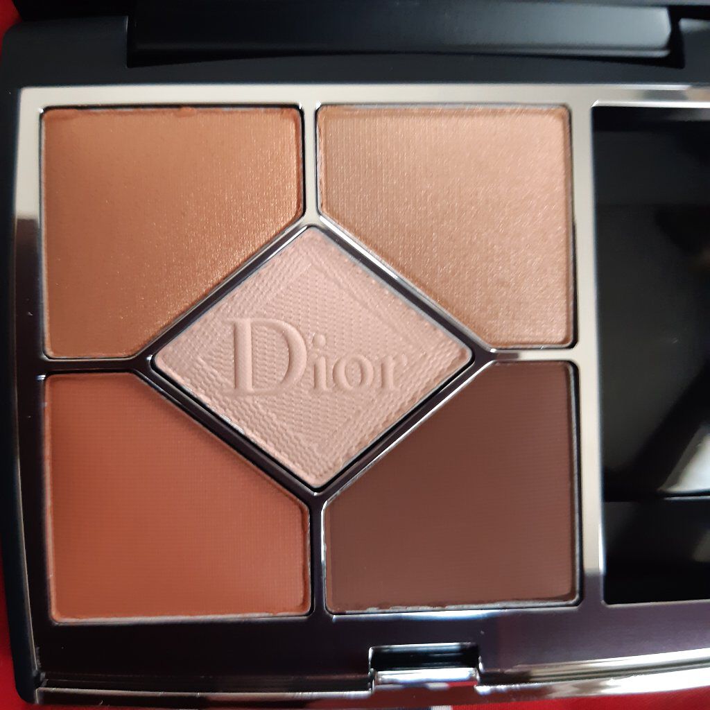 【旧】サンク クルール クチュール 519 ヌード ダンテル/Dior/アイシャドウパレットを使ったクチコミ（2枚目）