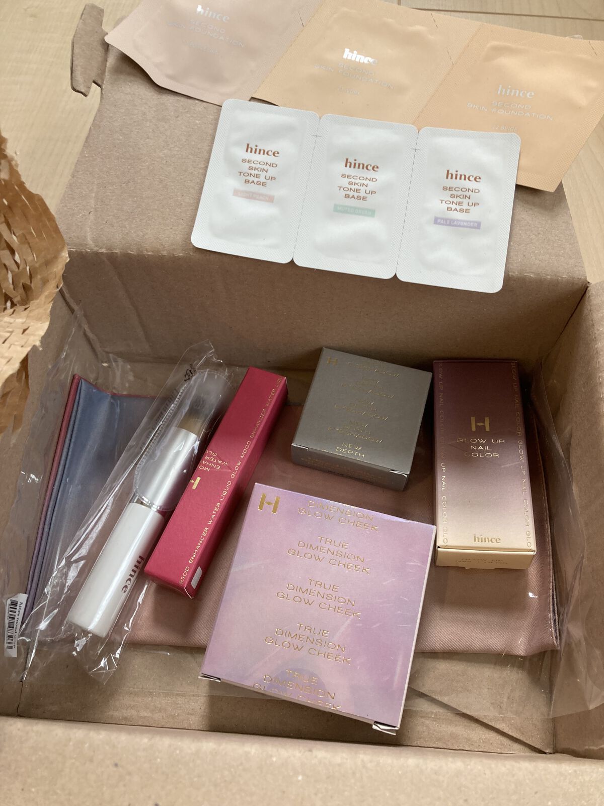 トゥルーディメンショングロウチーク/hince/パウダーチークを使ったクチコミ（1枚目）