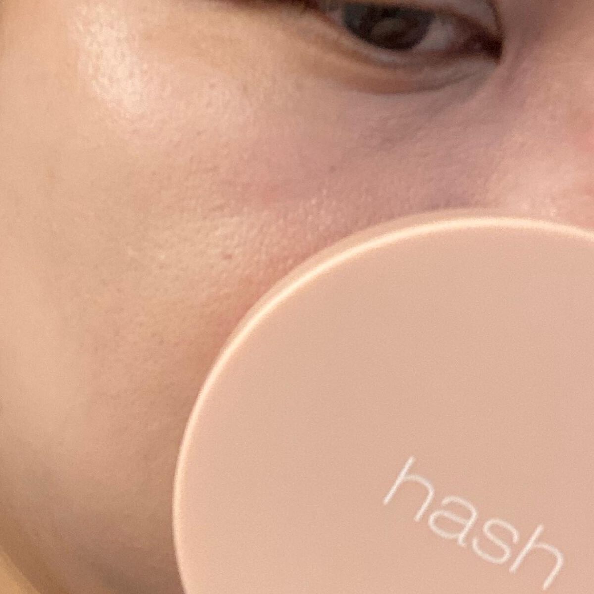 デューイーグロー フィッティング クッション/HASH/クッションファンデーションを使ったクチコミ（2枚目）