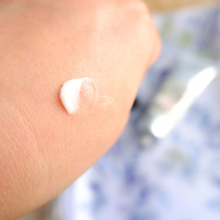 薬用足指さらさらクリーム/デオナチュレ/デオドラント・制汗剤を使ったクチコミ(2枚目)