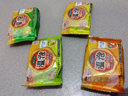 とろり炭酸湯 ぜいたく果実紅茶 12錠入/温泡/炭酸系入浴剤を使ったクチコミ(4枚目)