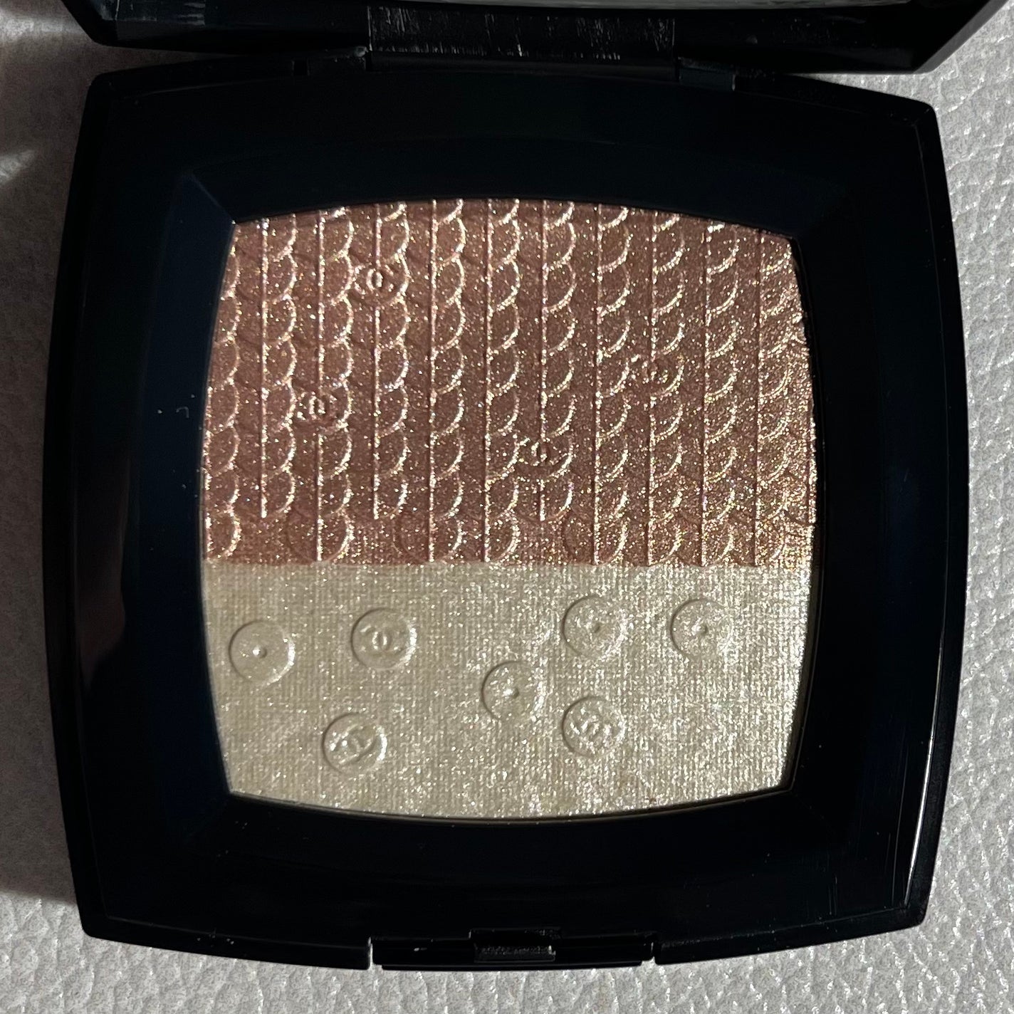 デュオ プードゥル ルミエール/CHANEL/パウダーハイライトを使ったクチコミ(6枚目)