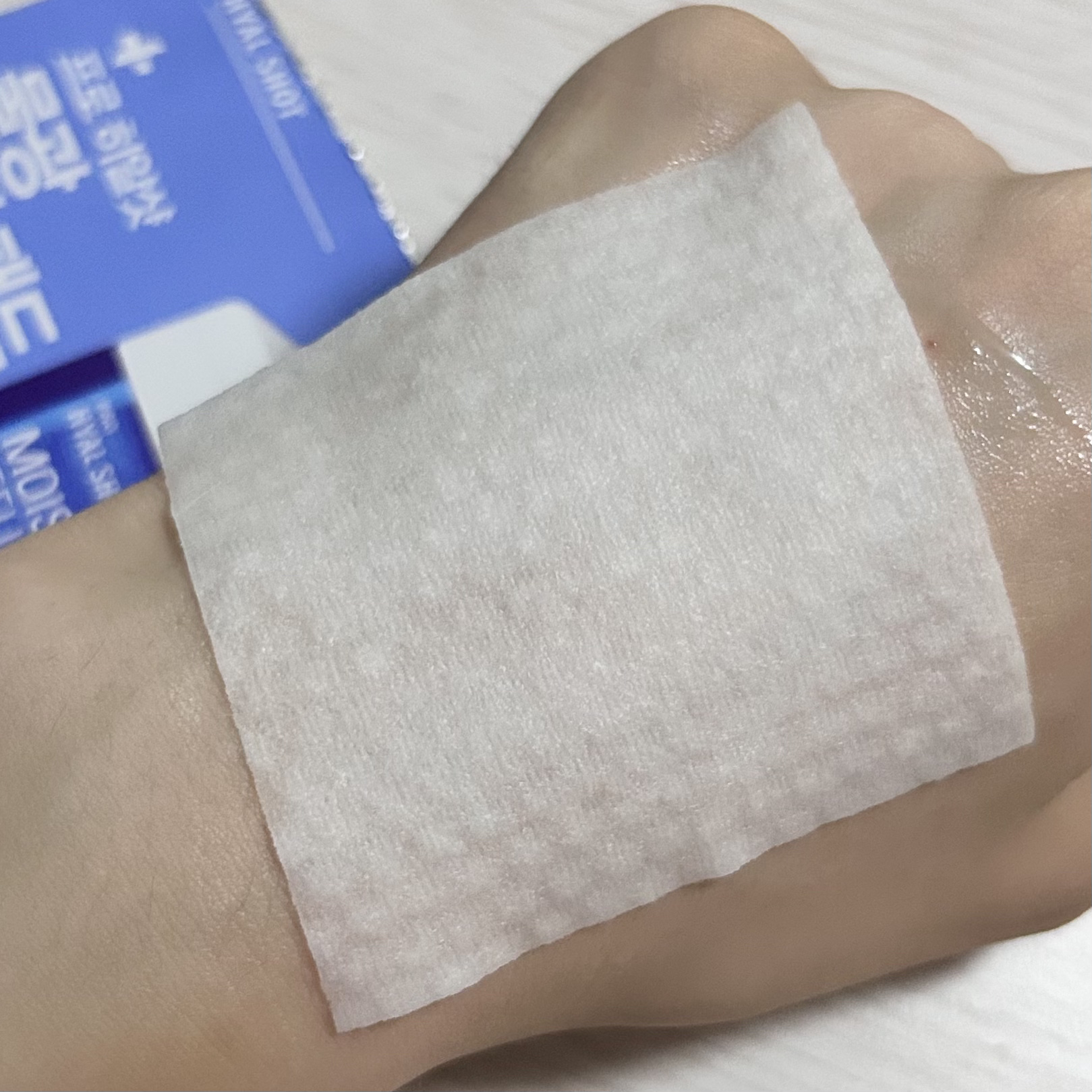 プロヒアルショット モイスチャーピーリングパッド/Dermatory/トナーパッドを使ったクチコミ（3枚目）