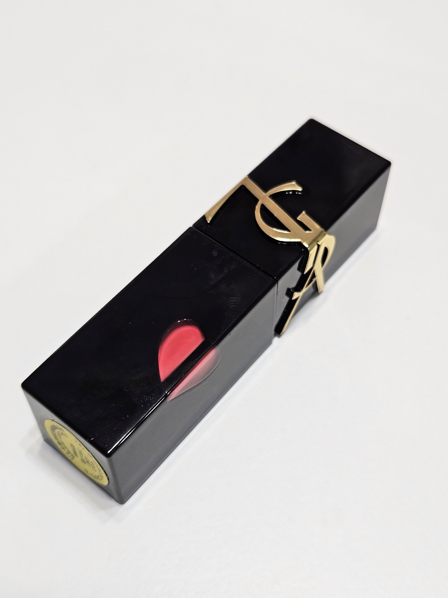 YVES SAINT LAURENT BEAUTE YSL ザ インクス ヴィニルクリームのクチコミ「＼YSL新作ハートリップ💓可愛さ爆発リップ ／

──────────── 

YVES SA.....」（2枚目）