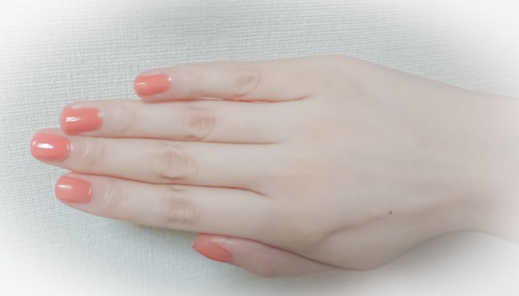 ジェルボリュームトップコート/キャンメイク/ネイルトップコートを使ったクチコミ(2枚目)