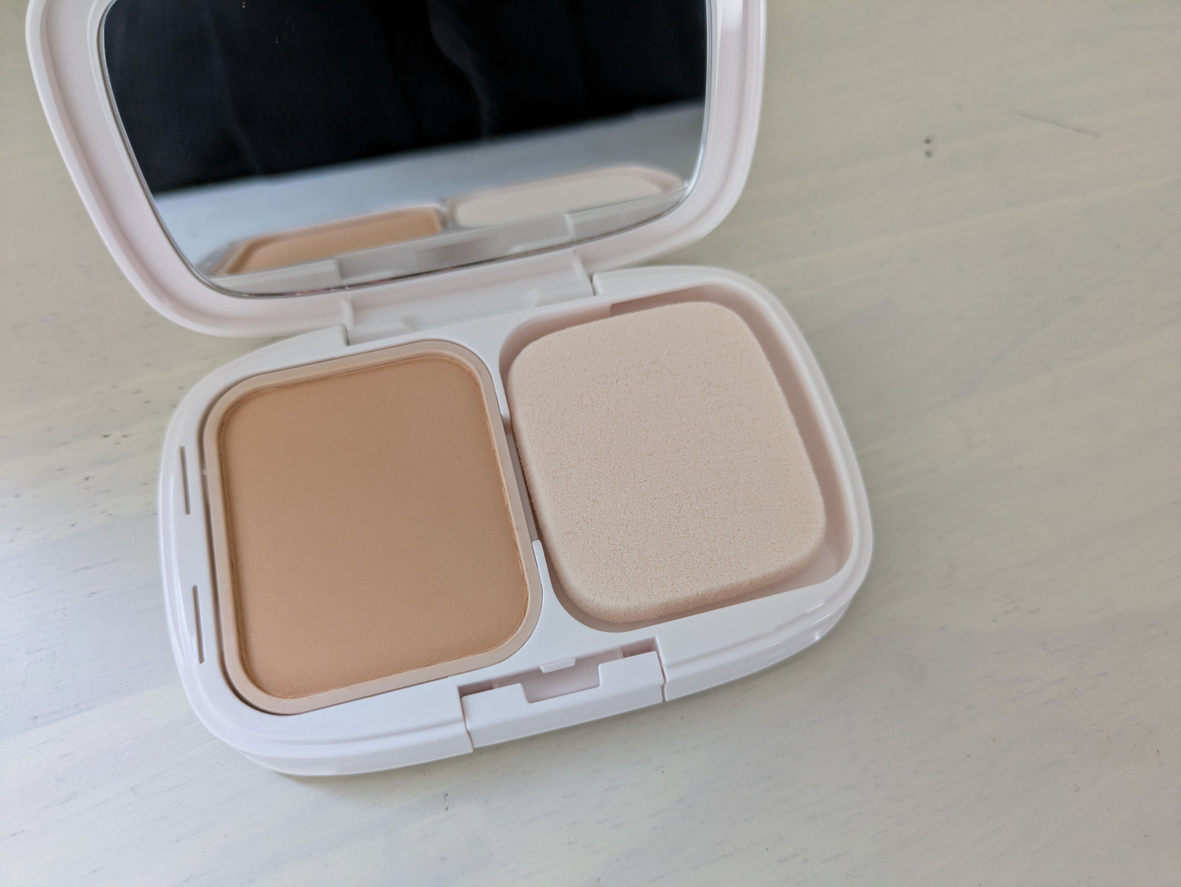 パウダーファンデーション/media luxe/パウダーファンデーションを使ったクチコミ（2枚目）