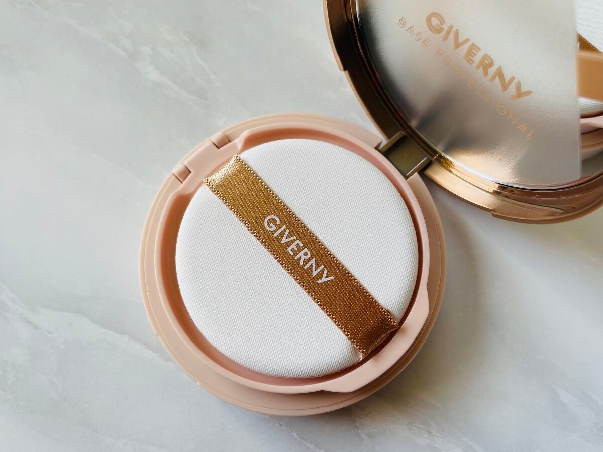 密着カバークッション/GIVERNY/クッションファンデーションを使ったクチコミ(2枚目)