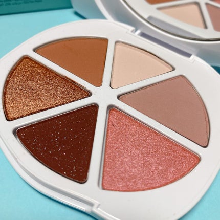 クローバー プリティ パピー ミニ アイシャドウ パレット /Too Faced/アイシャドウパレットを使ったクチコミ(2枚目)