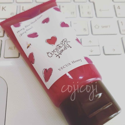 ワンダーハニー とろとろハンドクリーム ジューシーロッソ/VECUA Honey/ハンドクリームを使ったクチコミ(1枚目)