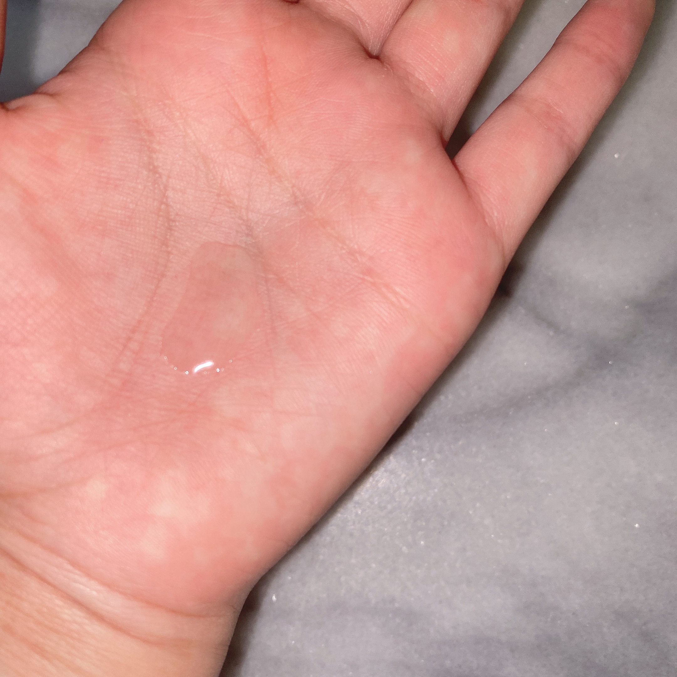 ルーティー プロテクトジェル/LUTY/アウトバストリートメントを使ったクチコミ（2枚目）