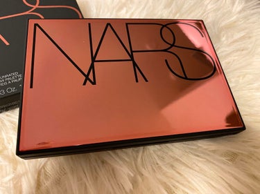 サマーアンレイテッド アイシャドーパレット/NARS/アイシャドウパレットを使ったクチコミ（2枚目）