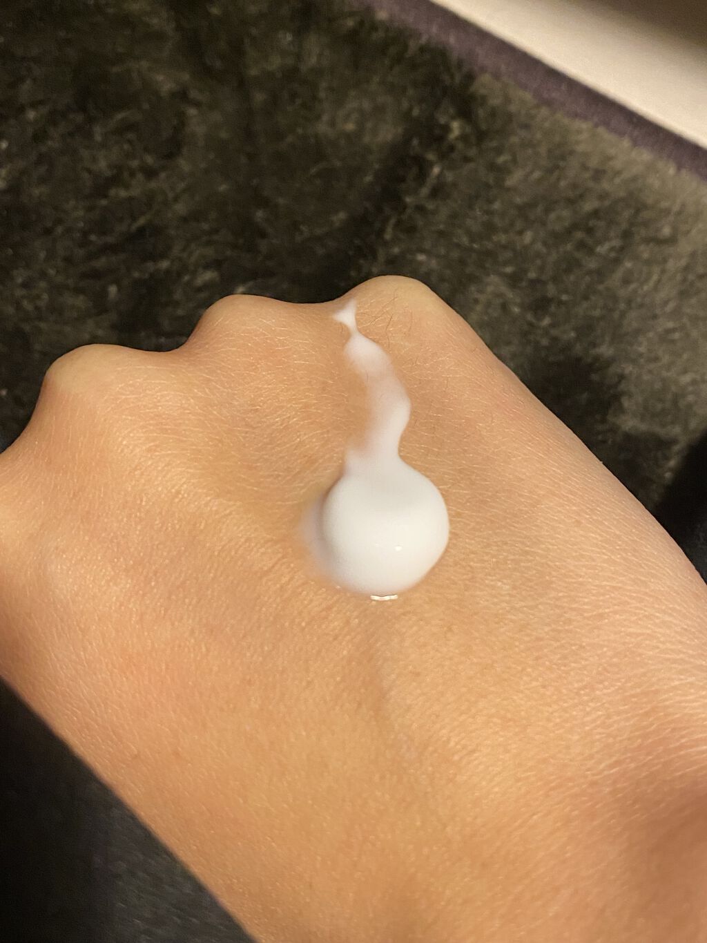 ボディミルク  ファインアップル&ガーデニアの香り/アロマリゾート/ボディミルクを使ったクチコミ（2枚目）