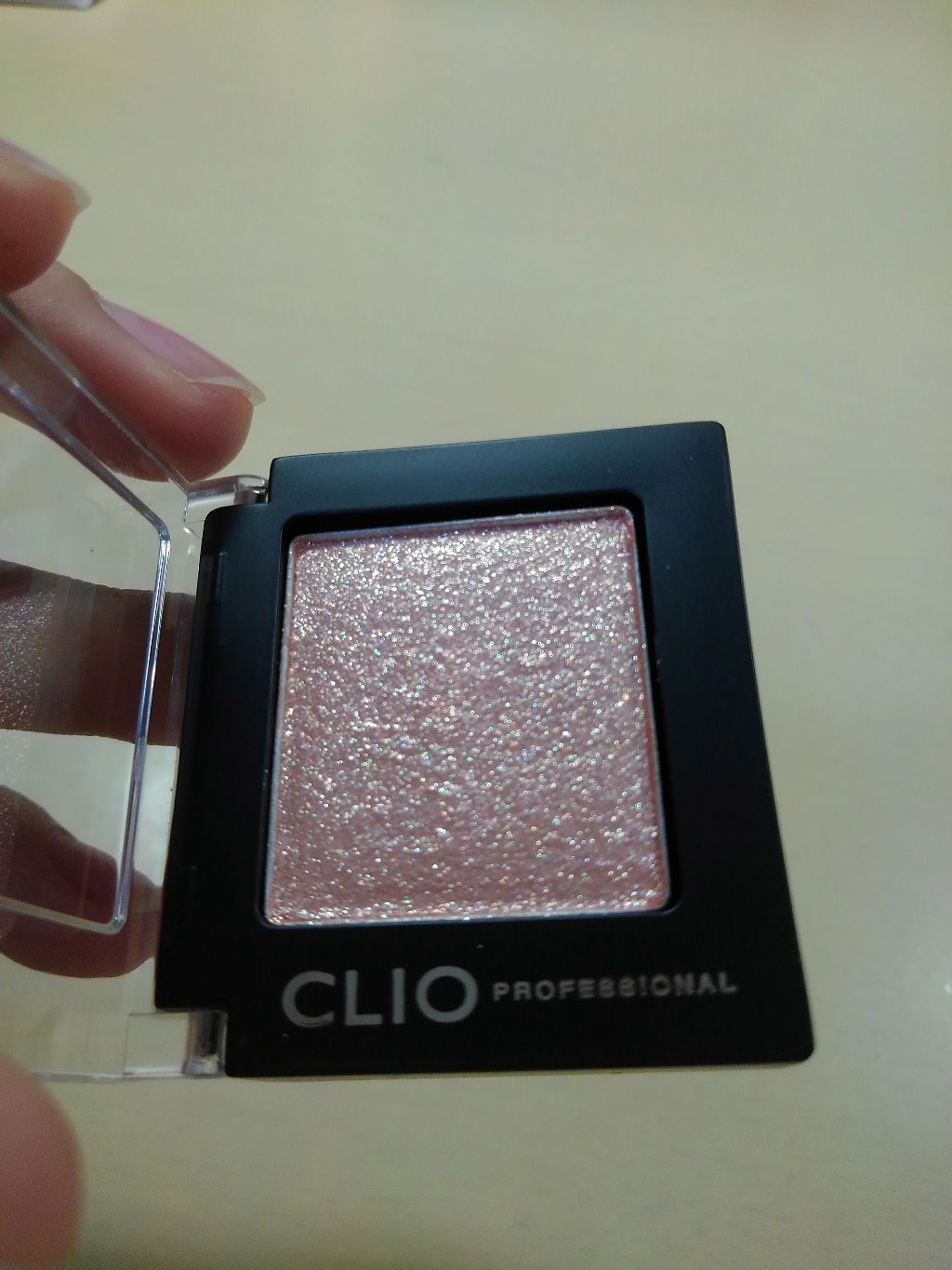 プロ シングル シャドウ/CLIO/単色アイシャドウを使ったクチコミ（2枚目）
