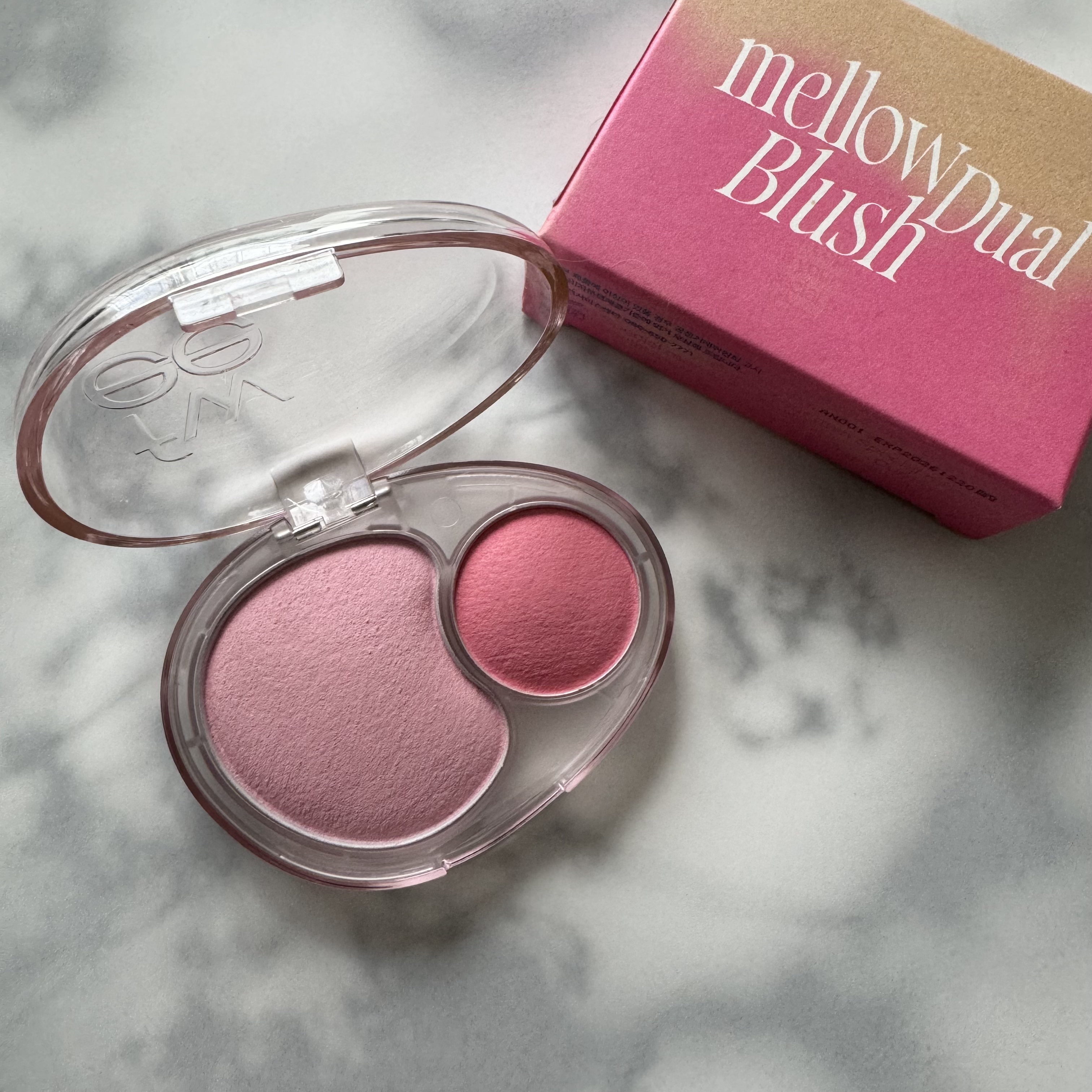 デュアルチークメロウ/fwee/ジェル・クリームチークを使ったクチコミ（3枚目）