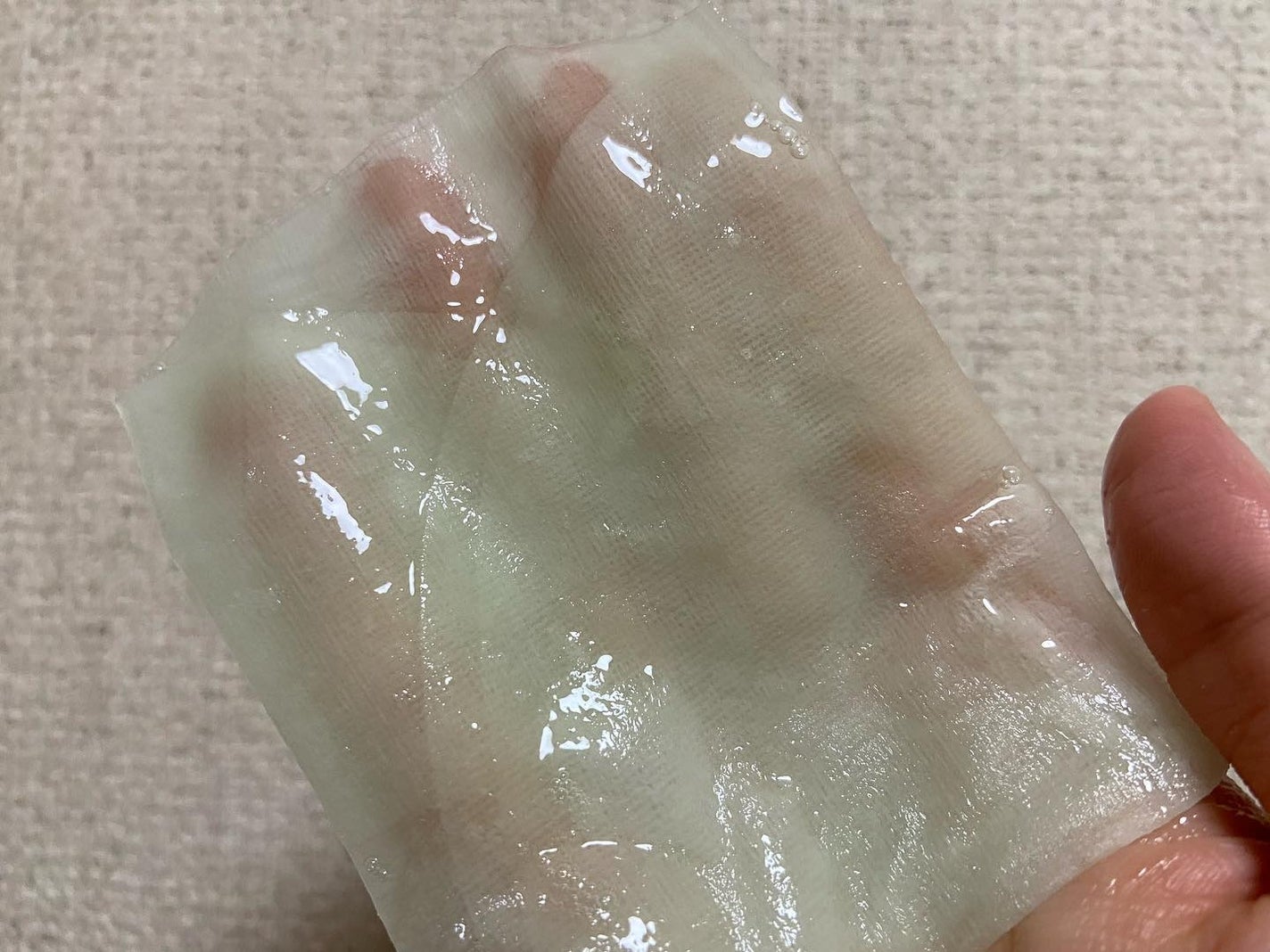 1番 ヒノキ水81%シートマスク/numbuzin/シートマスク・パックを使ったクチコミ(5枚目)