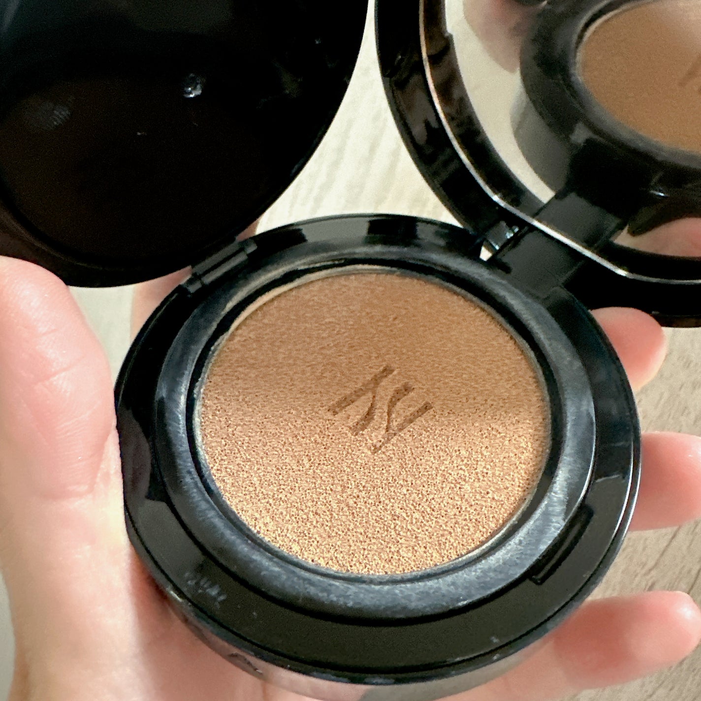 ブラック クッション/HERA/クッションファンデーションを使ったクチコミ(5枚目)