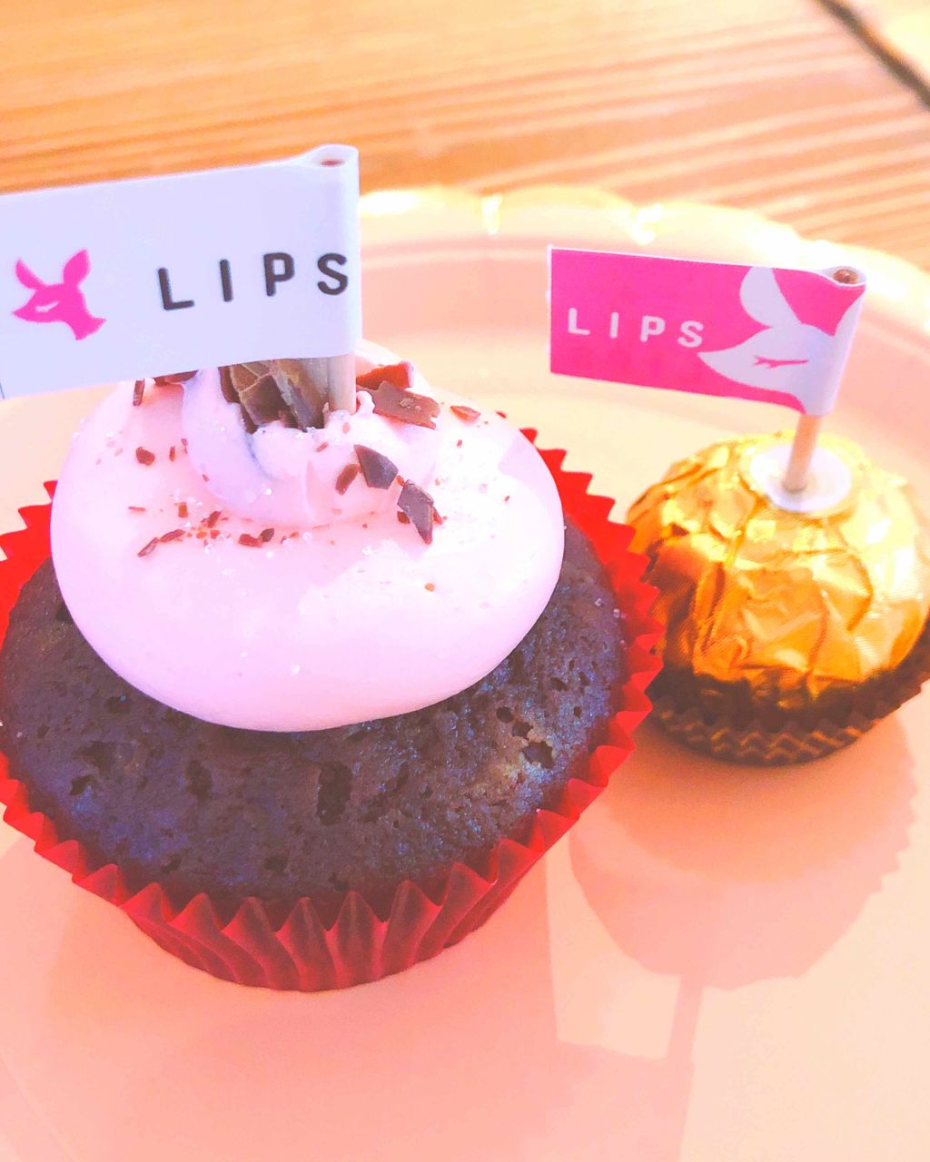 ラスティンググロスリップ/CEZANNE/口紅を使ったクチコミ（2枚目）