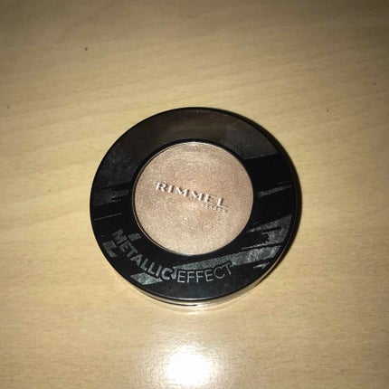 リンメル ロンドン メタリック エフェクトのクチコミ「
リンメル メタリックエフェクト
を購入しました💓
ずっとリンメルのハイライトが気になってたの.....」(1枚目)